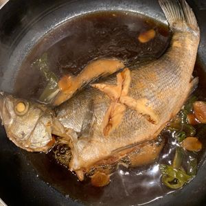 ぐ〜たら子の作ってみた!投稿(黄金比率の煮汁で作る＊かれいの煮付け＊『清酒で旨味がアップ』)