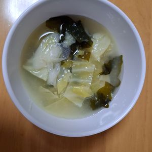 728185の作ってみた!投稿(ゆるりと腸活♩わかめと長ネギのうま塩スープ)