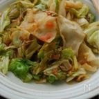 ざく切りキャベツの餃子炒め