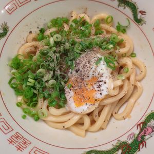 たりおの作ってみた!投稿(5分で完成！【濃い旨！油そば風混ぜうどん】シンプルおいしい♩)