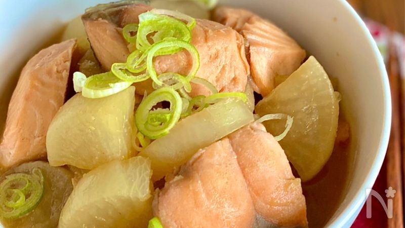 鮭大根 基本からアレンジまで！思わずつくりたくなる「鮭大根」のレシピ