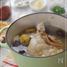 調理法いろいろ！がっつり食べたい鶏の骨付き肉レシピ