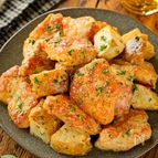 【むね肉と新じゃがのマヨダレがらめ】ビールに最高のやつ