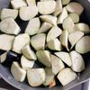 【ヘルシーおかず】茹で茄子と鶏胸肉の胡麻味噌和えの工程2