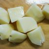 ちょこっと一品「ポテトとパンチェッタのチーズ焼き」の下準備