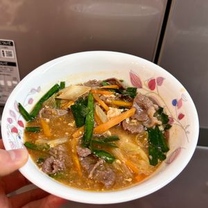 ケの作ってみた!投稿(たったの10分【ユッケジャンスープ】簡単本格的！)