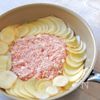 【ミートポテトグラタン】新じゃがいもで！ワンパンの工程2