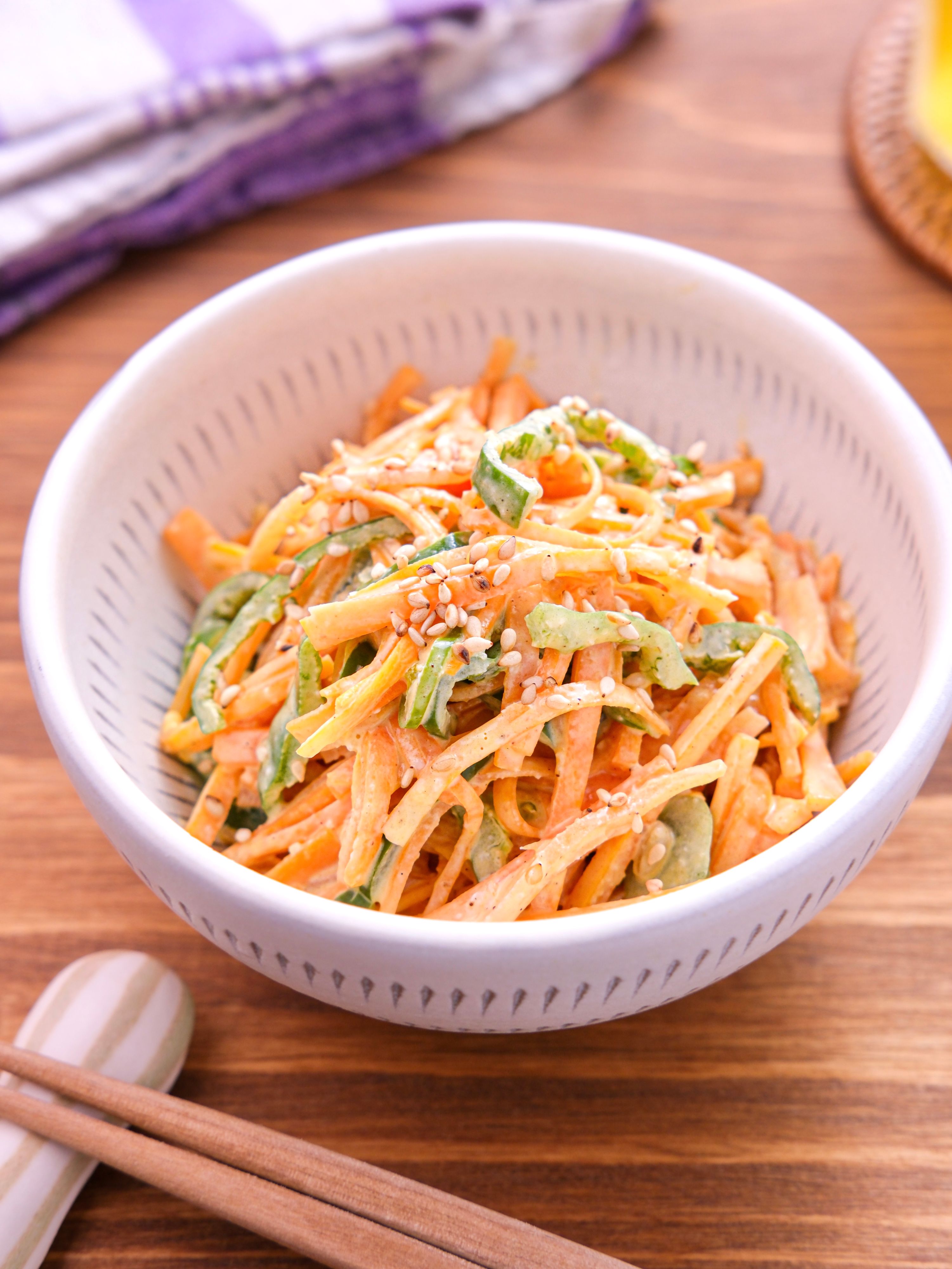 にんじんとピーマンのごまマヨ】レンチンで簡単！常備菜にも