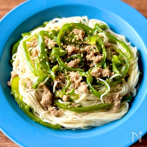 味付け1つ！うどんスープで♪【無限ピーマンの混ぜそうめん】