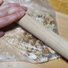 【スナップえんどうの味噌ナッツ和え】ざくざくで手が止まらないの工程2