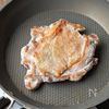 【初心者でも失敗しない鶏の照り焼き】シンプルだけど旨い😋の工程2