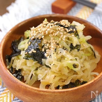 やみつきになる味♪キャベツの韓国海苔ナムル