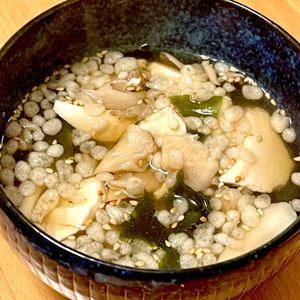 michuの作ってみた!投稿(包丁まな板不要！【揚げ玉たっぷり♪舞茸とお豆腐の和風スープ】)