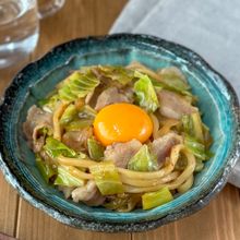 電子レンジで一発!!【甘辛味噌うどん】