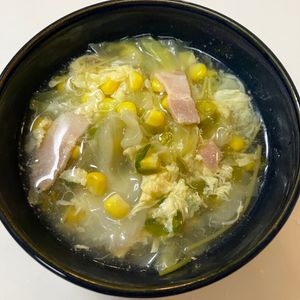 (・∀・)コロンの作ってみた!投稿(【ベーコンキャベツのふわたまコーンスープ】食べる満腹スープ♡)