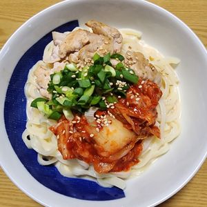 ナムディの作ってみた!投稿(【豚キムチの冷やしゴマだれうどん】夏に最高！パワーレシピ♪)