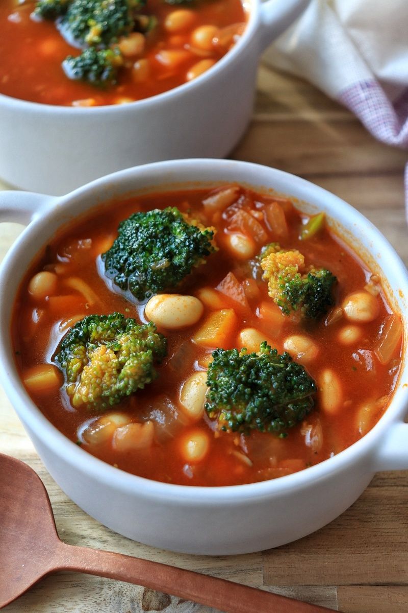 バジルペスト入りチキンミネストローネのレシピ