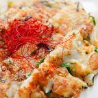 ふわとろ！新玉ねぎの豆腐チヂミ