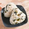 炊飯器で一発!わかめとしょうがの炊き込みごはんおにぎり