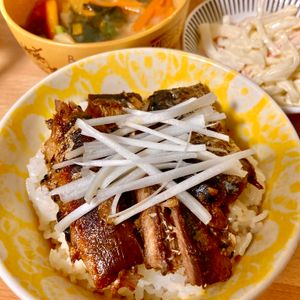 りぃママの作ってみた!投稿(オイルサーディンで簡単！やみつき丼)