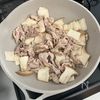 【豚こまとキャベツのとろうま炒め】節約おかず♪の工程2