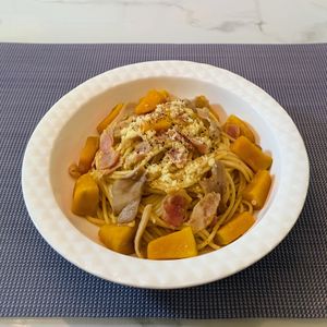 𝔂𝓾𝓶𝓲🍓の作ってみた!投稿(カボチャとキノコで作る！うまみあふれる秋パスタ)