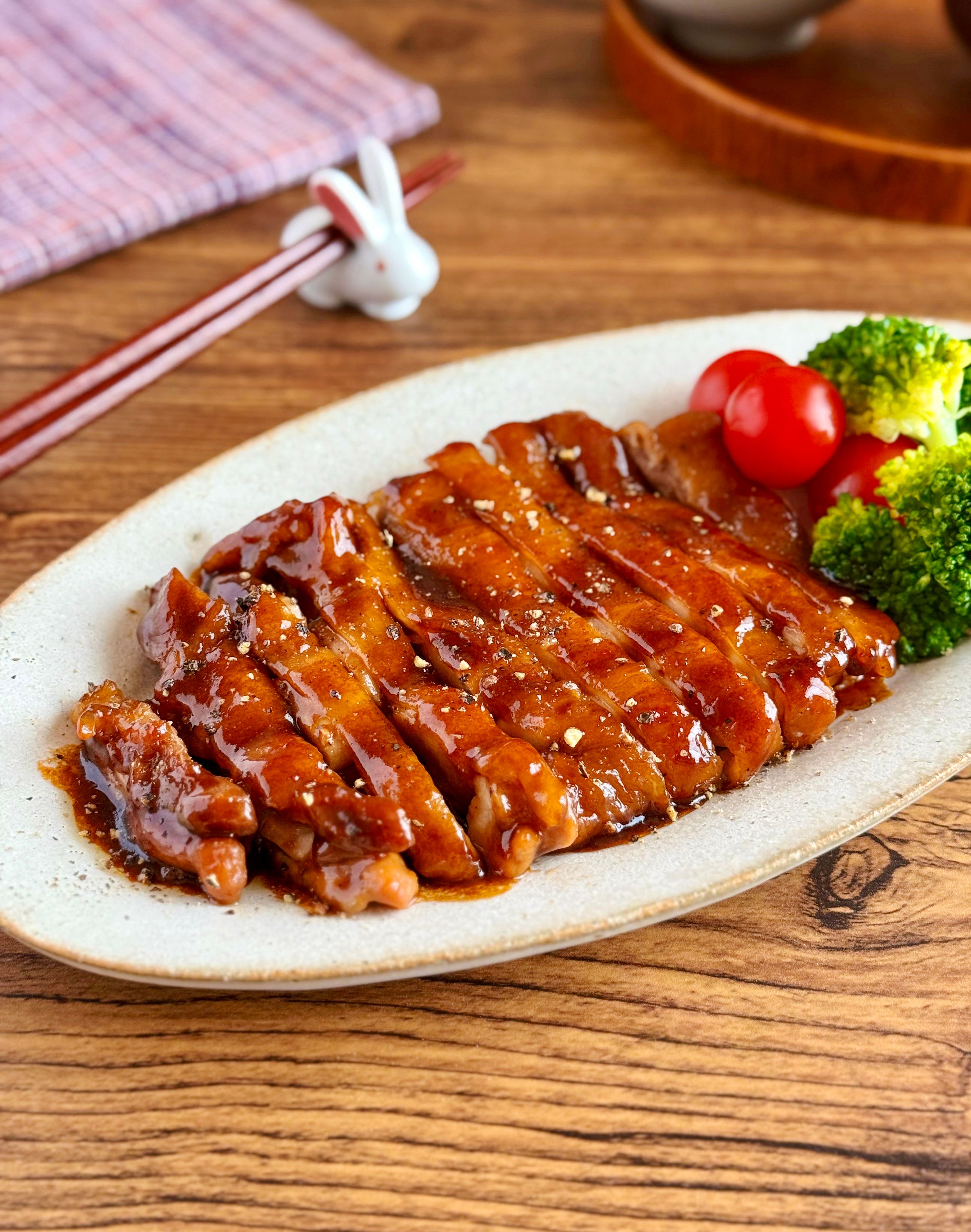 鶏もも肉のガリバタ煮