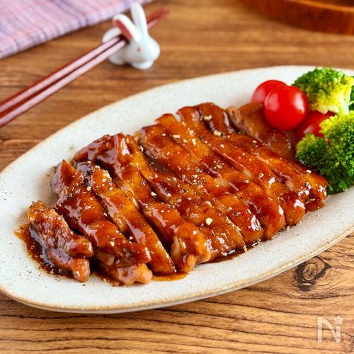 ほったらかしで簡単♪ガツンと旨い【鶏もも肉のガリバタ煮】