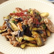 シンプルが旨い【ナス豚オイスター炒め】