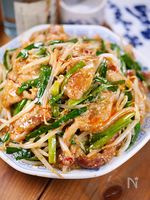 行列の定食屋さんの🍚豚バラもやしの濃厚担々ごまだれ炒め🤩