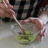 節約にも◎ ブロッコリーの茎で作る！風味豊かな【塩昆布あえ】の工程3