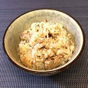 𝔂𝓾𝓶𝓲🍓の作ってみた!投稿(臭みなしで驚くほど美味しい！
さば缶と生姜の炊き込みごはん)