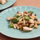 たくさん食べれる＊鶏むね肉とオクラ、しめじの塩ポン炒め＊