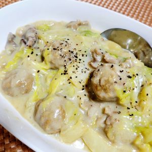 ヴェルの作ってみた!投稿(とろ〜りあったまる！豚こまと白菜の中華クリーム煮)