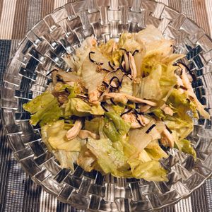 puricoの作ってみた!投稿(【レタスと鶏むね肉の塩昆布サラダ】むくみ解消、腸活に)