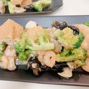 りんの作ってみた!投稿(［シーフードのうま煮］包丁要らず！爆速5分！料理初心者向け)