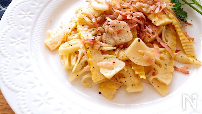 シンプルがちょー美味しい♡筍のガーリックペッパー炒め | レシピ