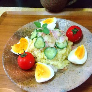 チョロリスの作ってみた!投稿(レンジで時短！『ベーコンポテトサラダ』10分で簡単♪)