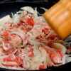 『豚こま肉のさっぱり梅肉炒め』梅×豚肉×ポン酢が反則レベルの工程3