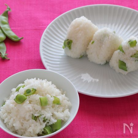 動画あり 動画あり 砂糖えんどう スナップエンドウ の豆ごはん By さいとうあきこ レシピサイト Nadia ナディア プロの料理家のおいしいレシピ