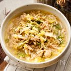 ダイエットを助ける！鶏ひき肉とたっぷり白菜のごまとろスープ