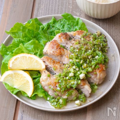 【酸味で食欲爆発】ピーマンで作る!極旨チミチュリチキン♪