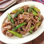 【冷凍作り置き】旨だれがたまらん！アスパラと牛肉の旨だれ炒め