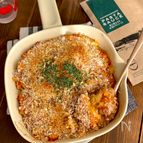 蟹みそトマトソースのスコップコロッケ