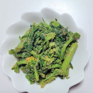 ふうかの作ってみた!投稿(菜の花のごま和え。春らしい和風の副菜。作り置きにも！)