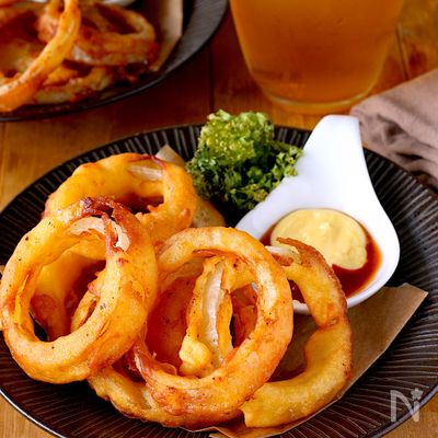 裏技でサクッと旨い!やみつきオニオンリング