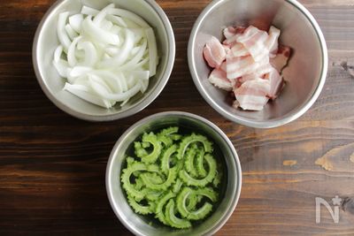 めんつゆで失敗なし 豚バラ肉のゴーヤチャンプル By 高橋 善郎 レシピサイト Nadia ナディア プロの料理家のおいしいレシピ