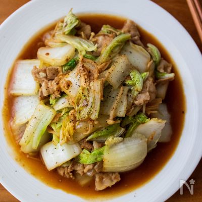 ごはんが進む!『白菜と豚肉のにんにく味噌炒め』