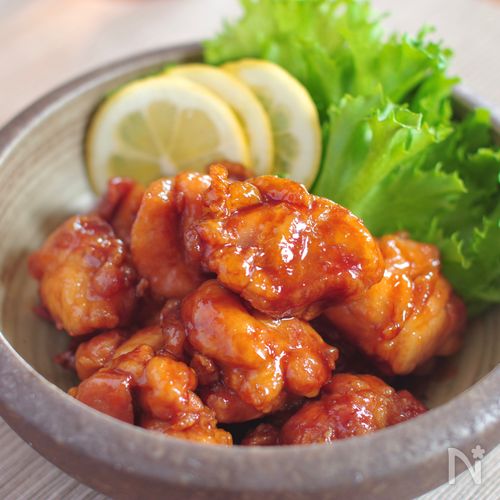ガッツリなのにさっぱり!鶏肉のレモン照り焼き