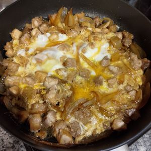 652008の作ってみた!投稿(【鶏むね肉で親子丼】ヘルシーだけど美味しく作るコツ。)